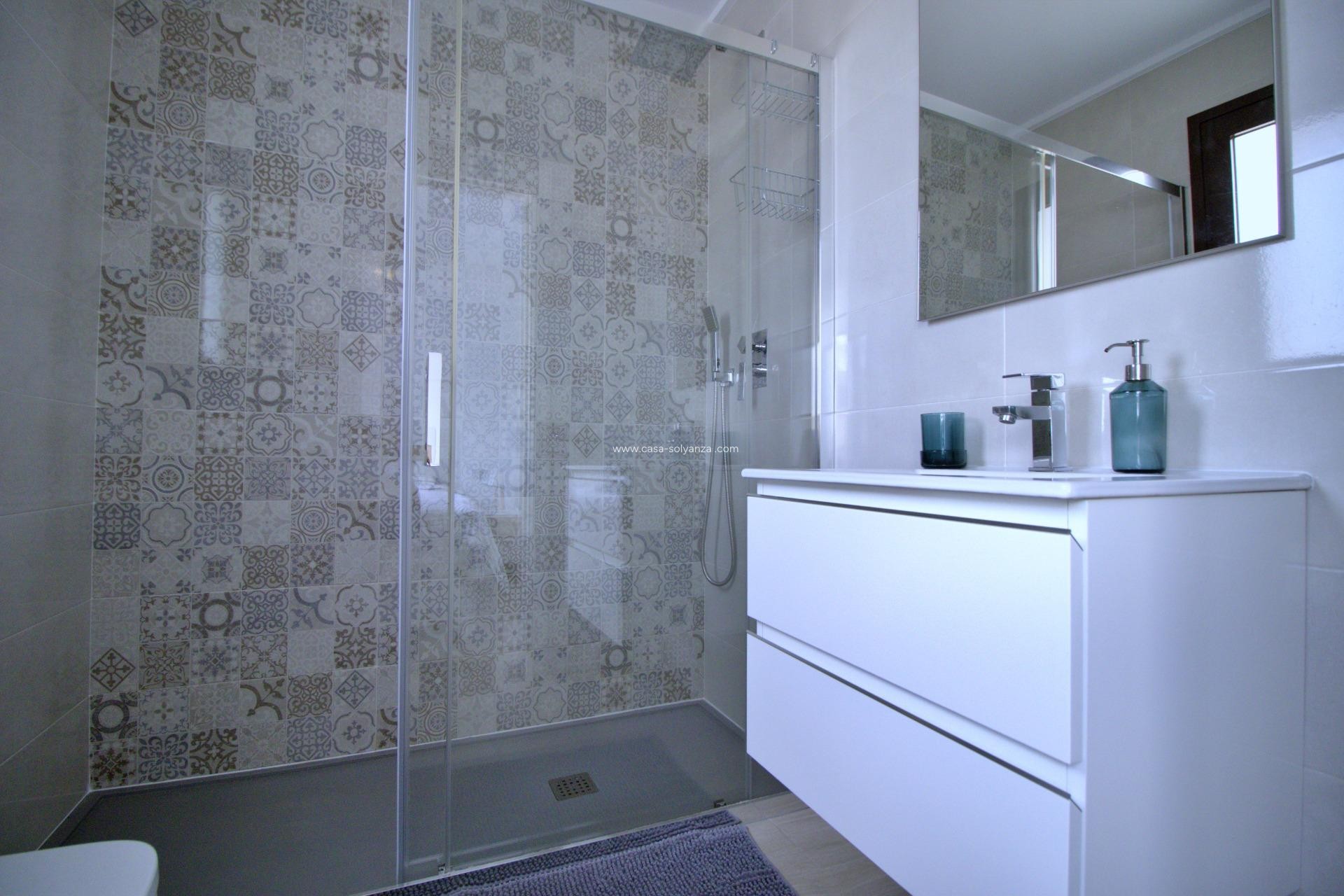 Resale - Apartment / flat - Pilar de la Horadada - Torre de Horadada