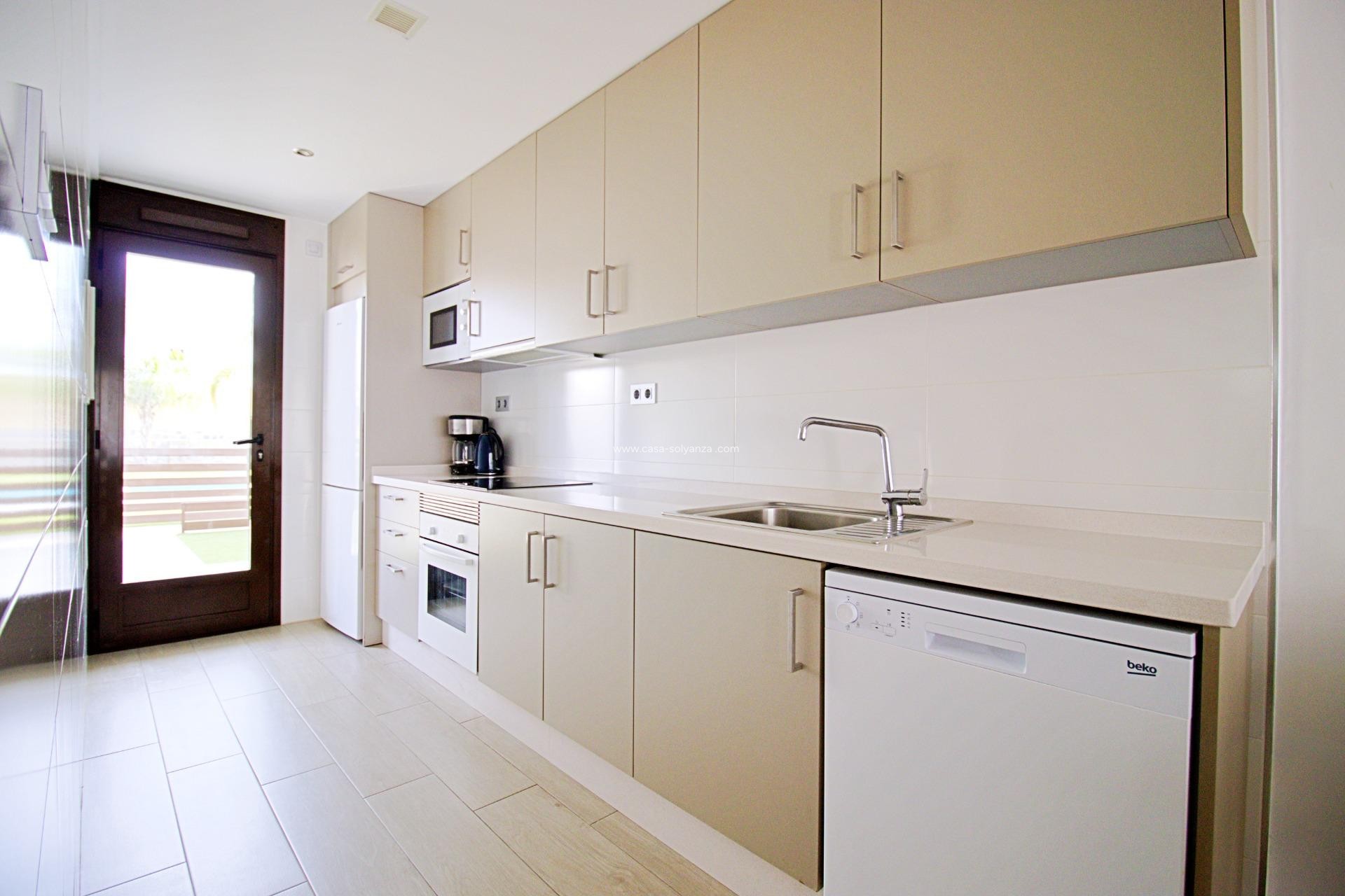 Resale - Apartment / flat - Pilar de la Horadada - Torre de Horadada