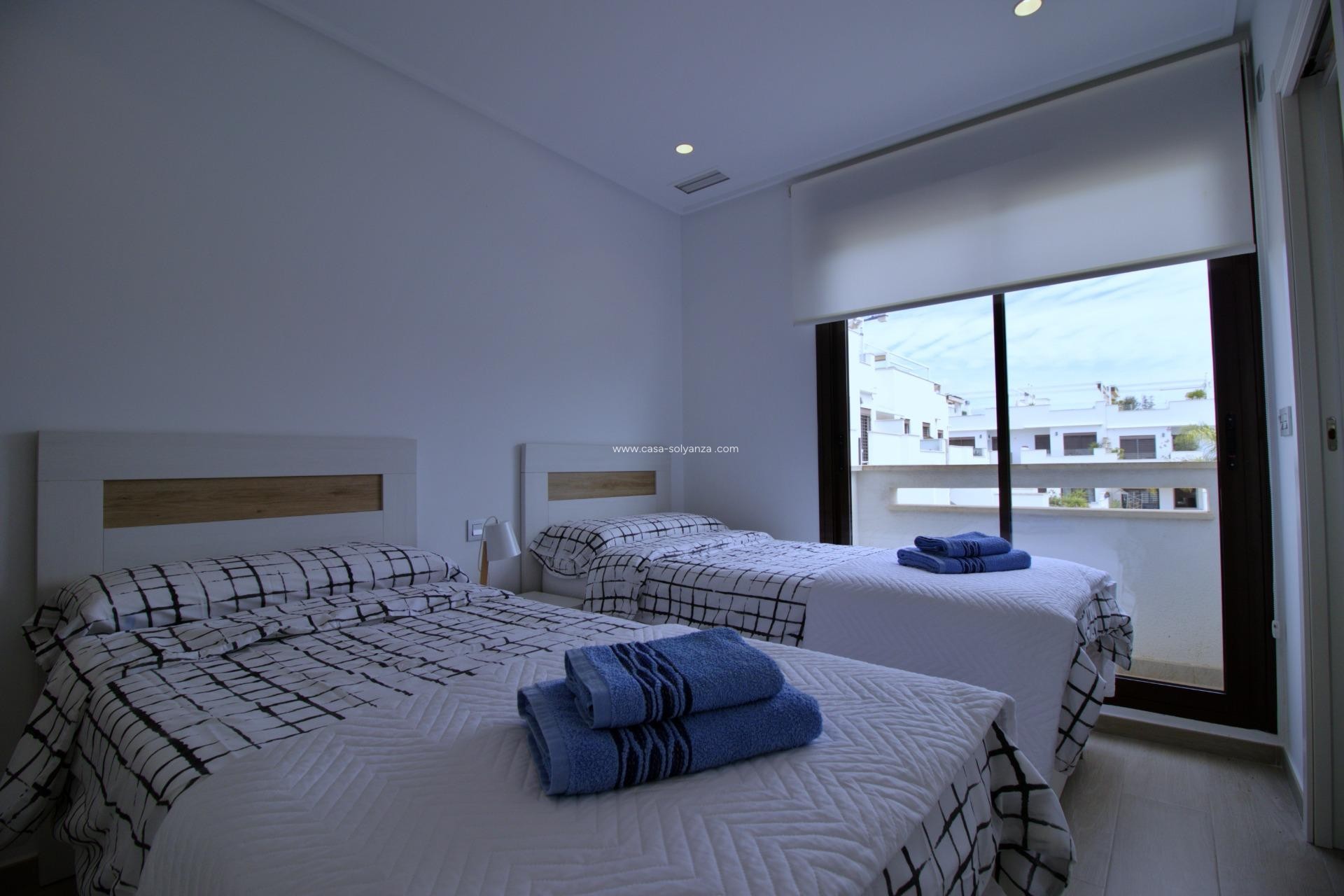 Resale - Apartment / flat - Pilar de la Horadada - Torre de Horadada