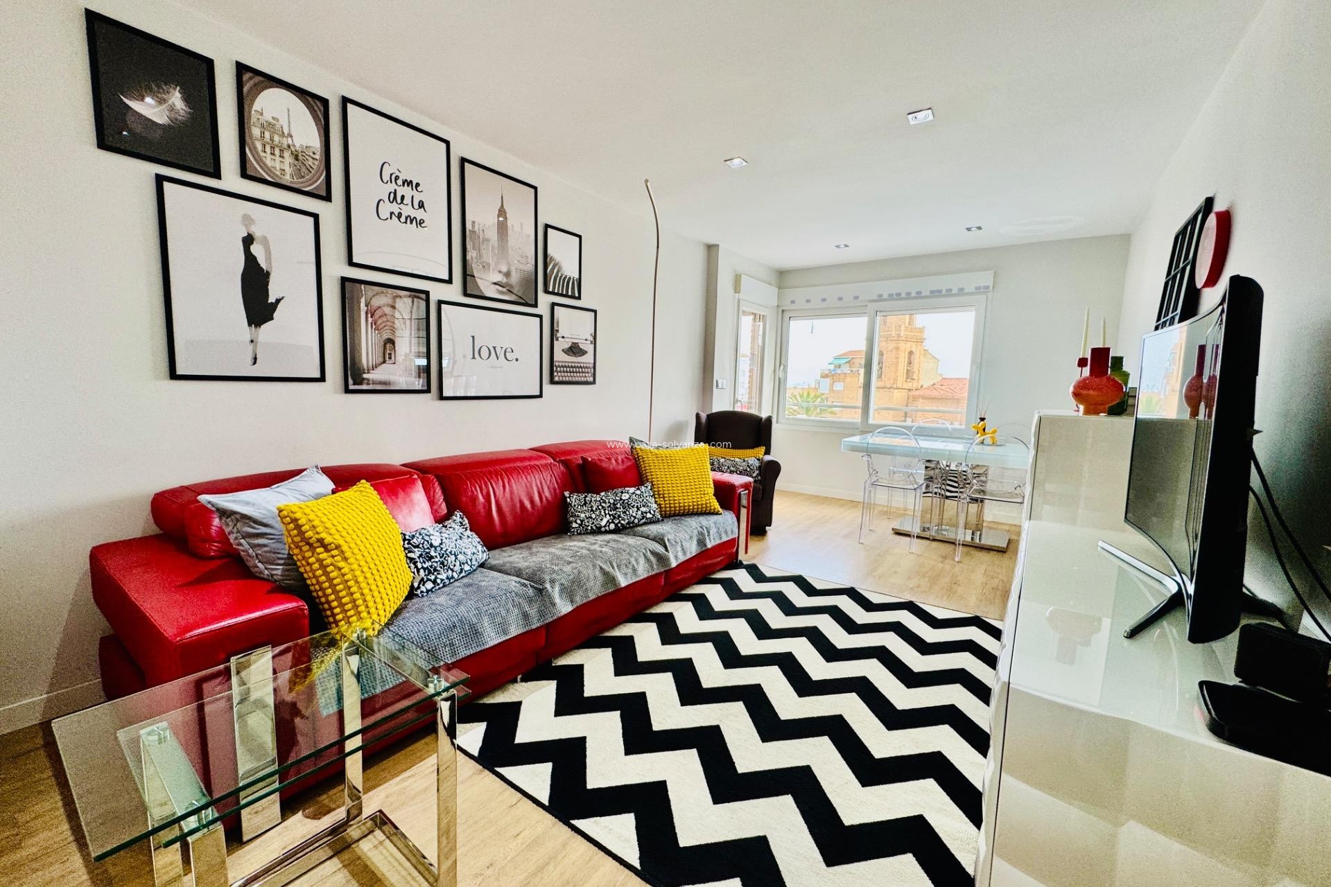 Resale - Apartment / flat - Pilar de la Horadada - Zona Pueblo