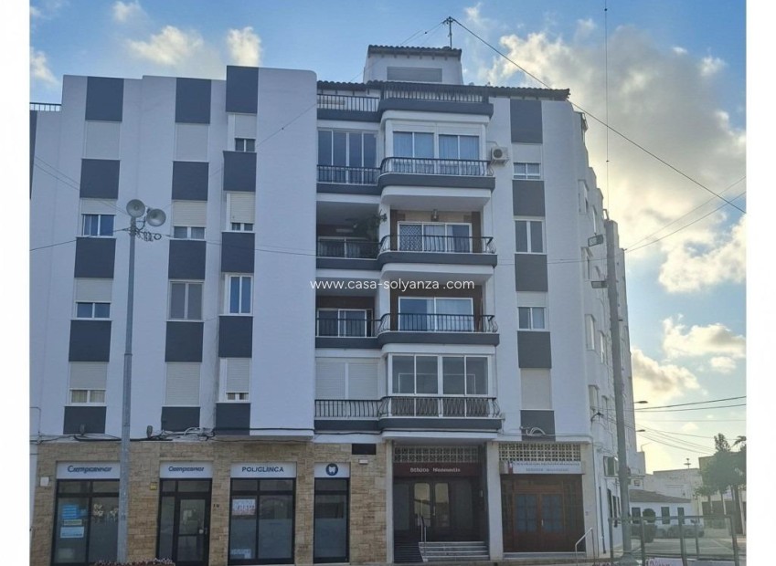 Resale - Apartment / flat - Pilar de la Horadada - Zona Pueblo