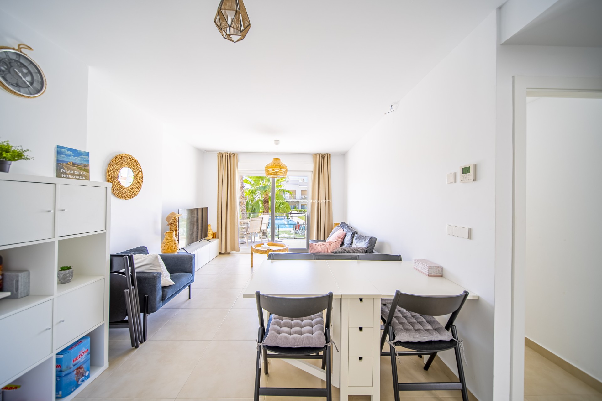 Resale - Apartment / flat - Pilar de la Horadada