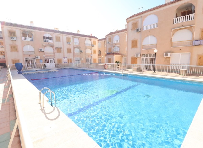 Resale - Apartment / flat - Playa Del Acequion - Costa Blanca
