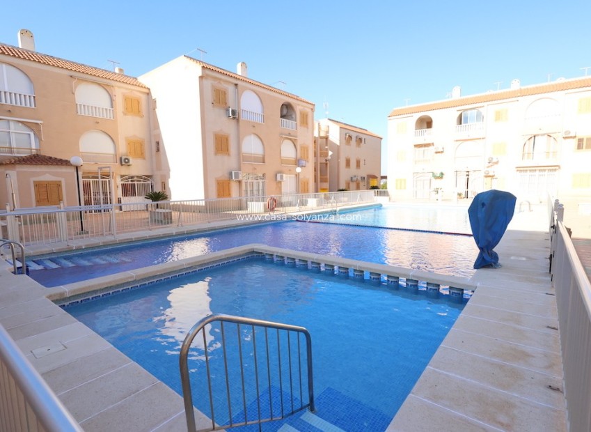 Resale - Apartment / flat - Playa Del Acequion - Costa Blanca
