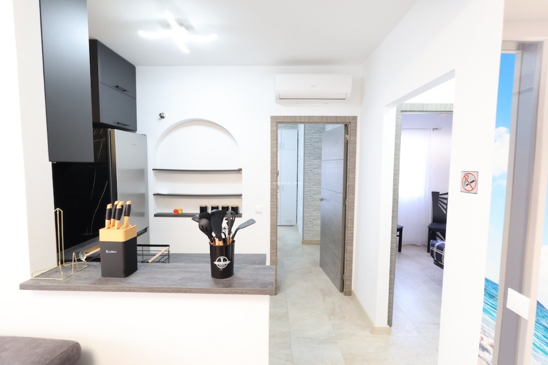 Resale - Apartment / flat - Playa Del Acequion - Costa Blanca