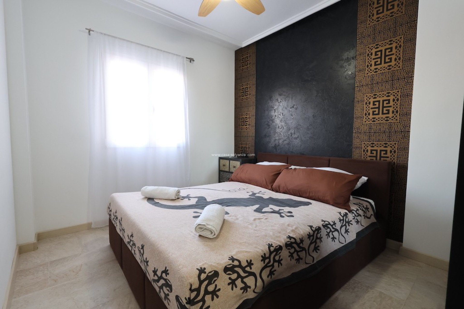 Resale - Apartment / flat - Playa Del Acequion - Costa Blanca