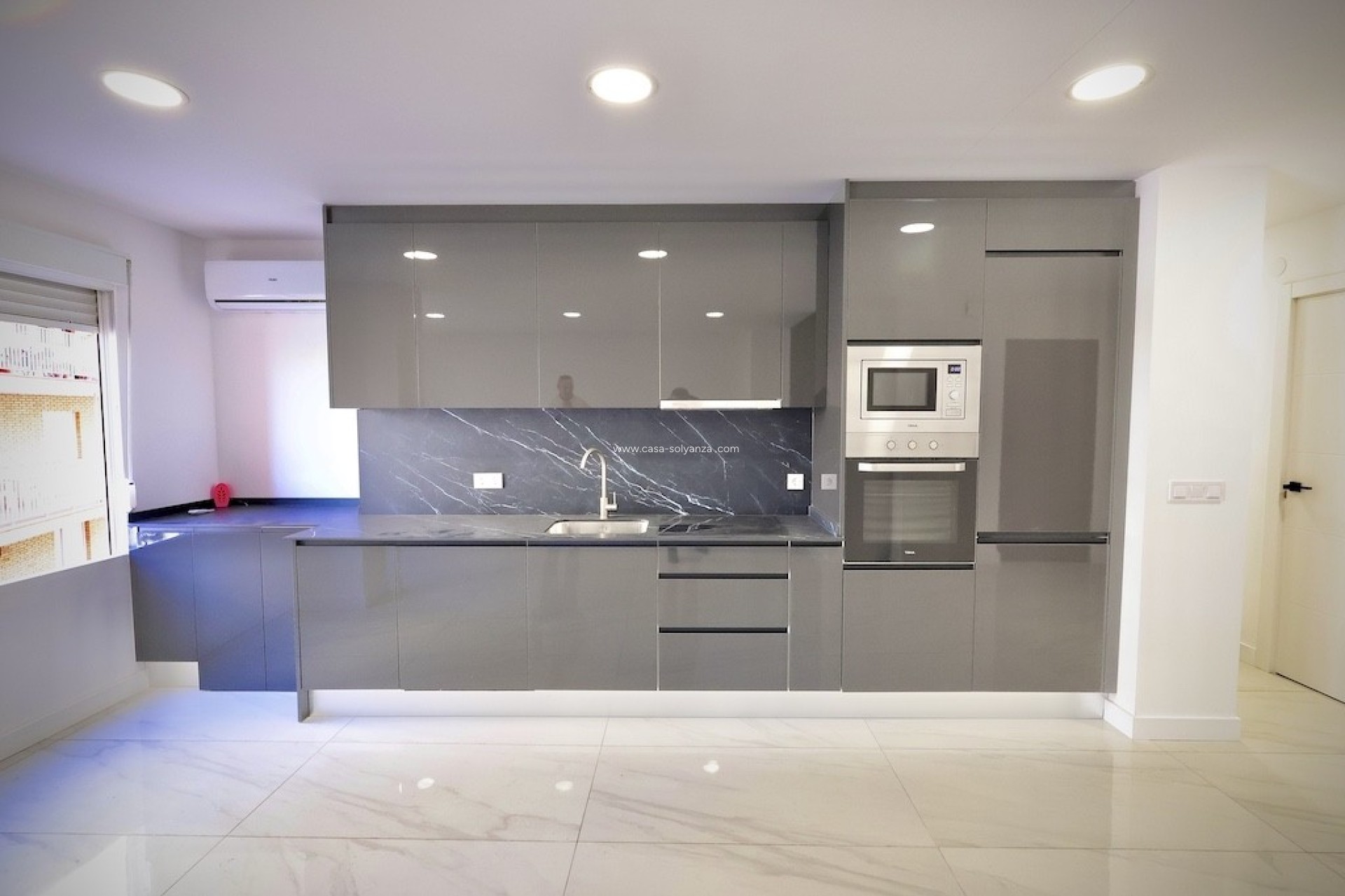 Resale - Apartment / flat - Playa del Cura - Costa Blanca