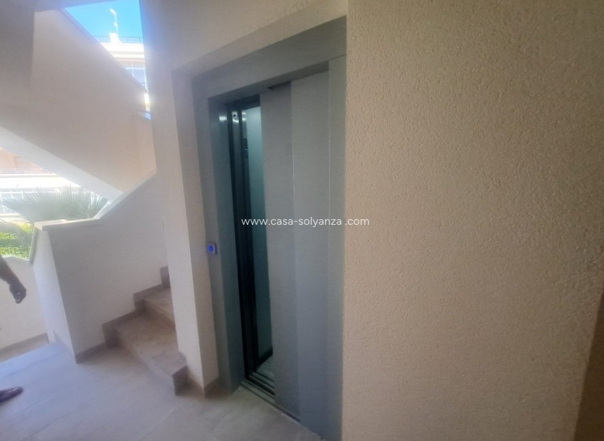 Resale - Apartment / flat - Playa Flamenca - Costa Blanca