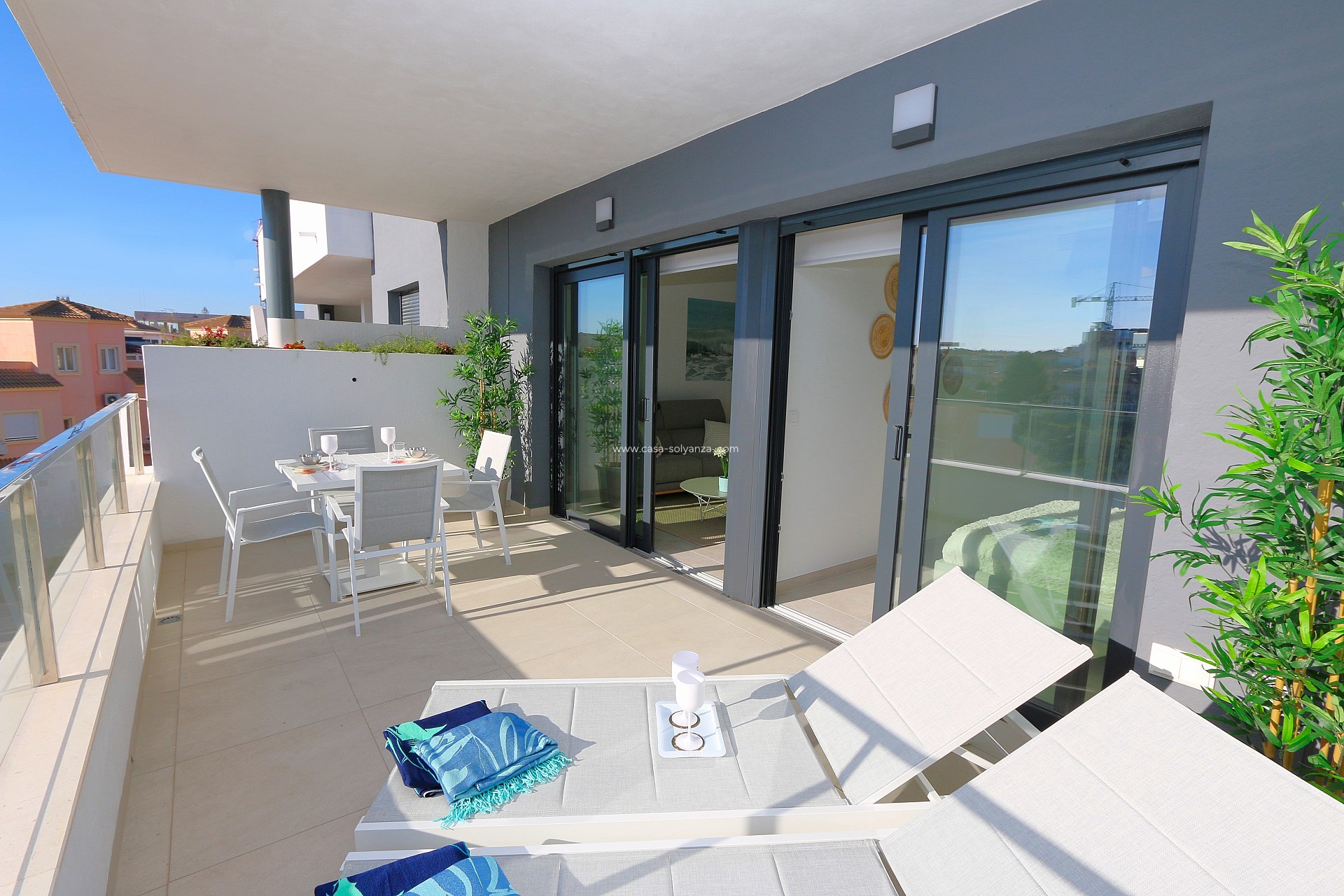 Resale - Apartment / flat - Playa Flamenca - Costa Blanca