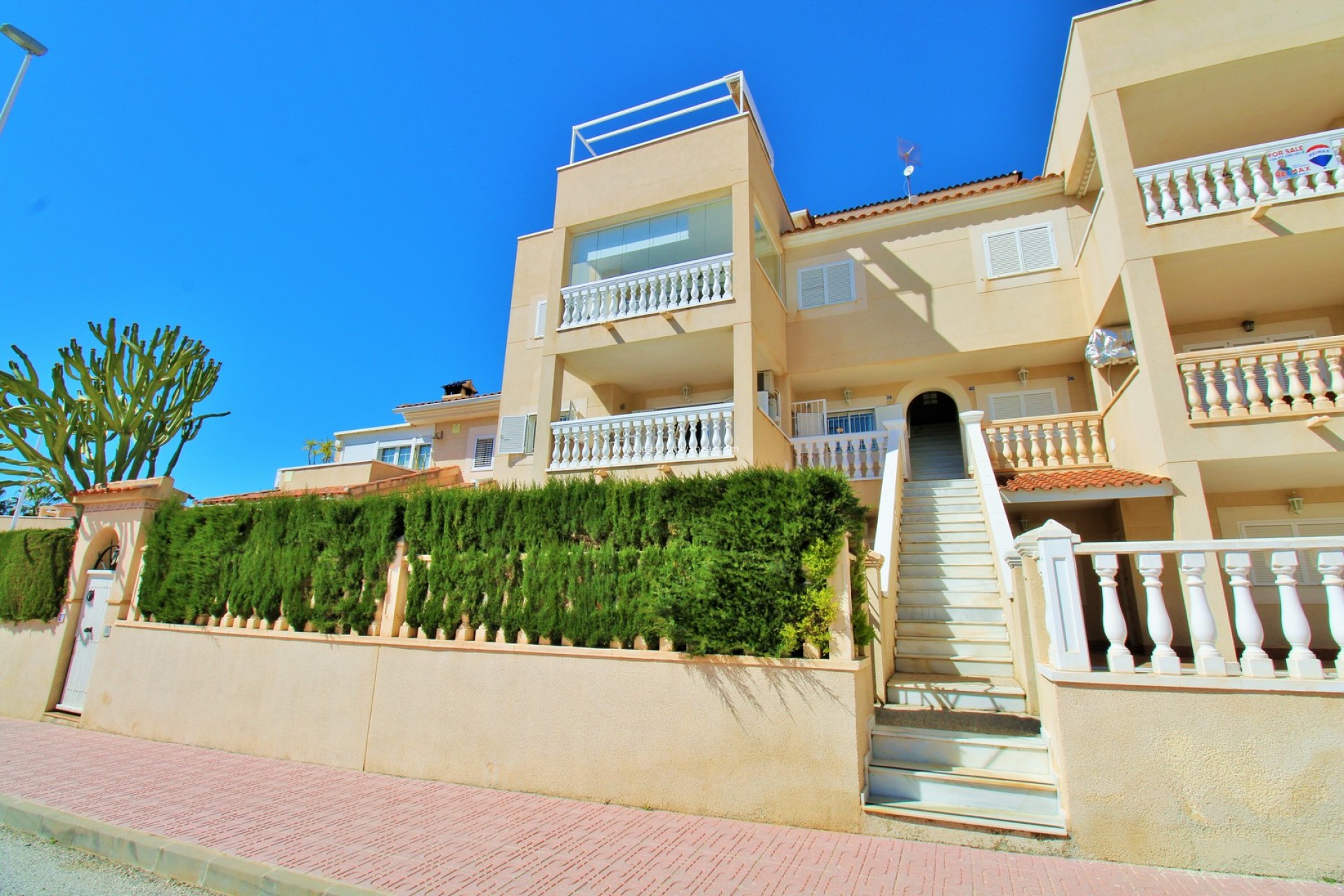 Resale - Apartment / flat - Playa Flamenca
