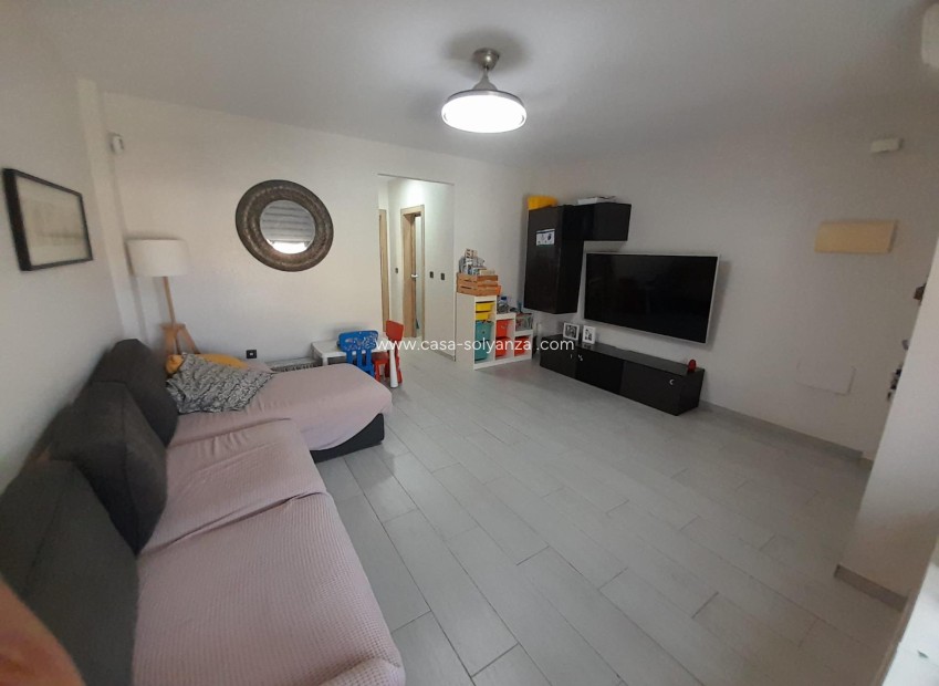 Resale - Apartment / flat - Puerto de Mazarron - El Alcolar