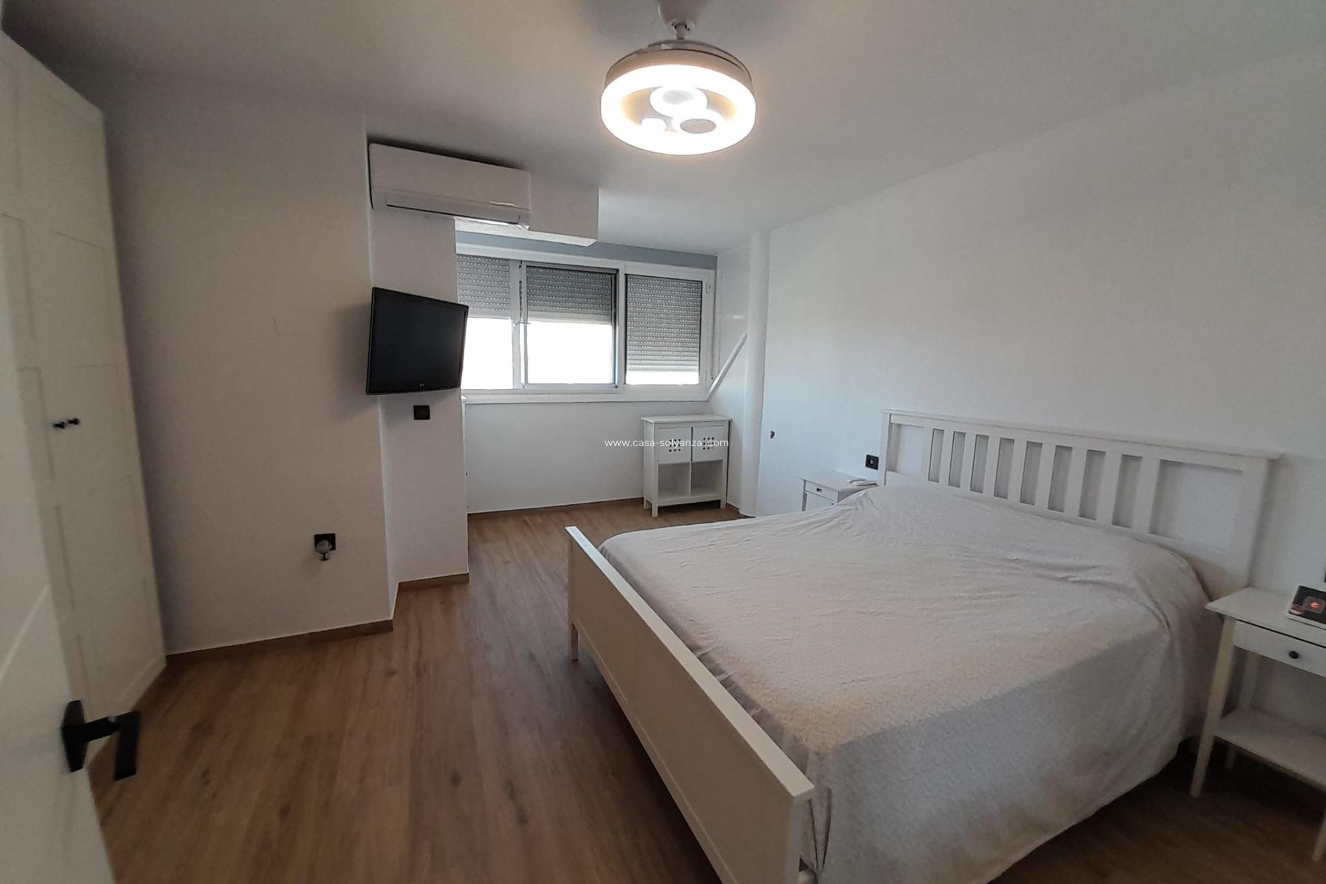 Resale - Apartment / flat - Puerto de Mazarron - El Alcolar