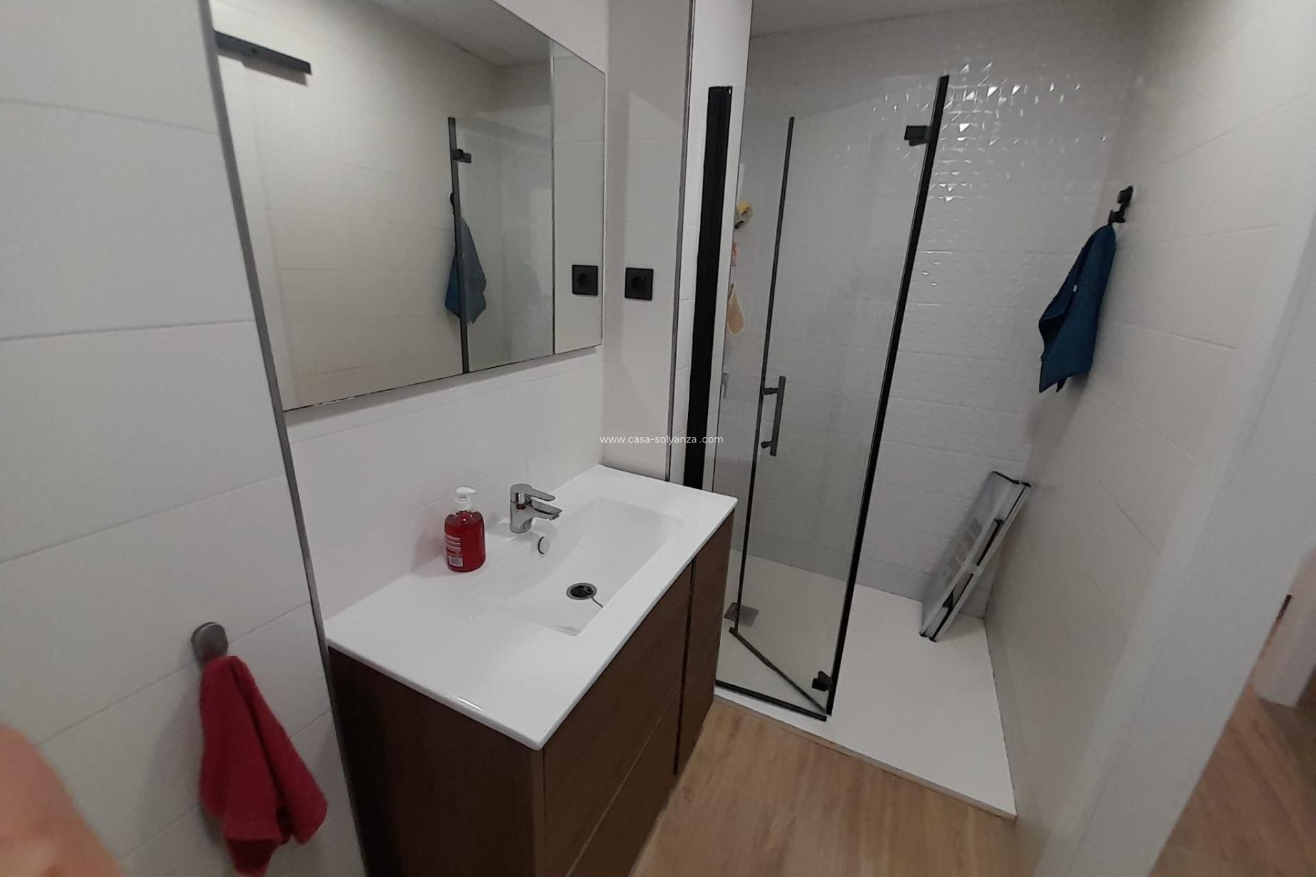 Resale - Apartment / flat - Puerto de Mazarron - El Alcolar