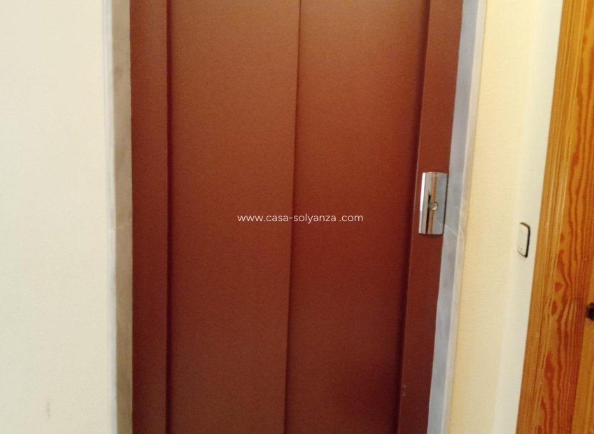 Resale - Apartment / flat - Puerto de Mazarron - Paseo