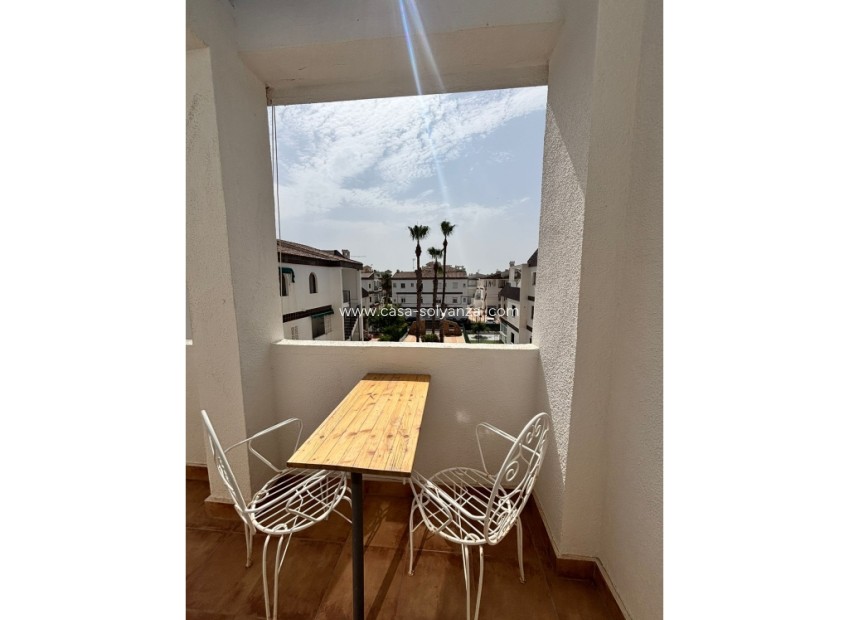 Resale - Apartment / flat - Punta Prima - Costa Blanca