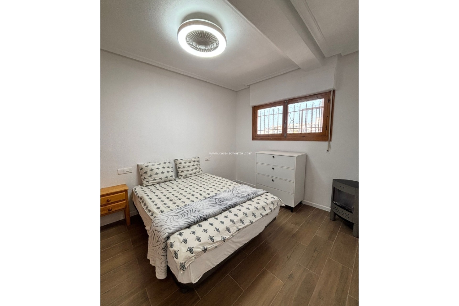 Resale - Apartment / flat - Punta Prima - Costa Blanca