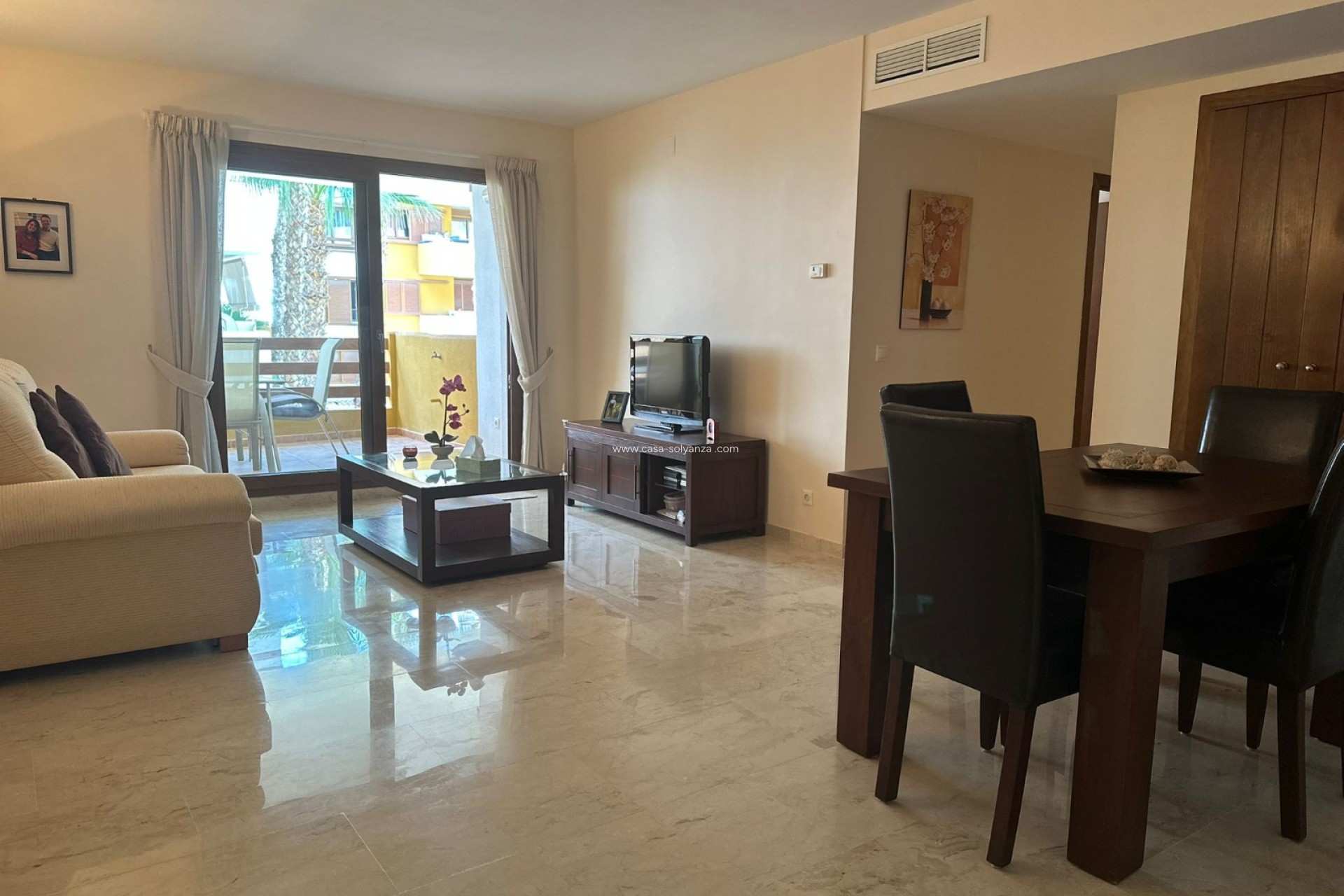 Resale - Apartment / flat - Punta Prima - Costa Blanca