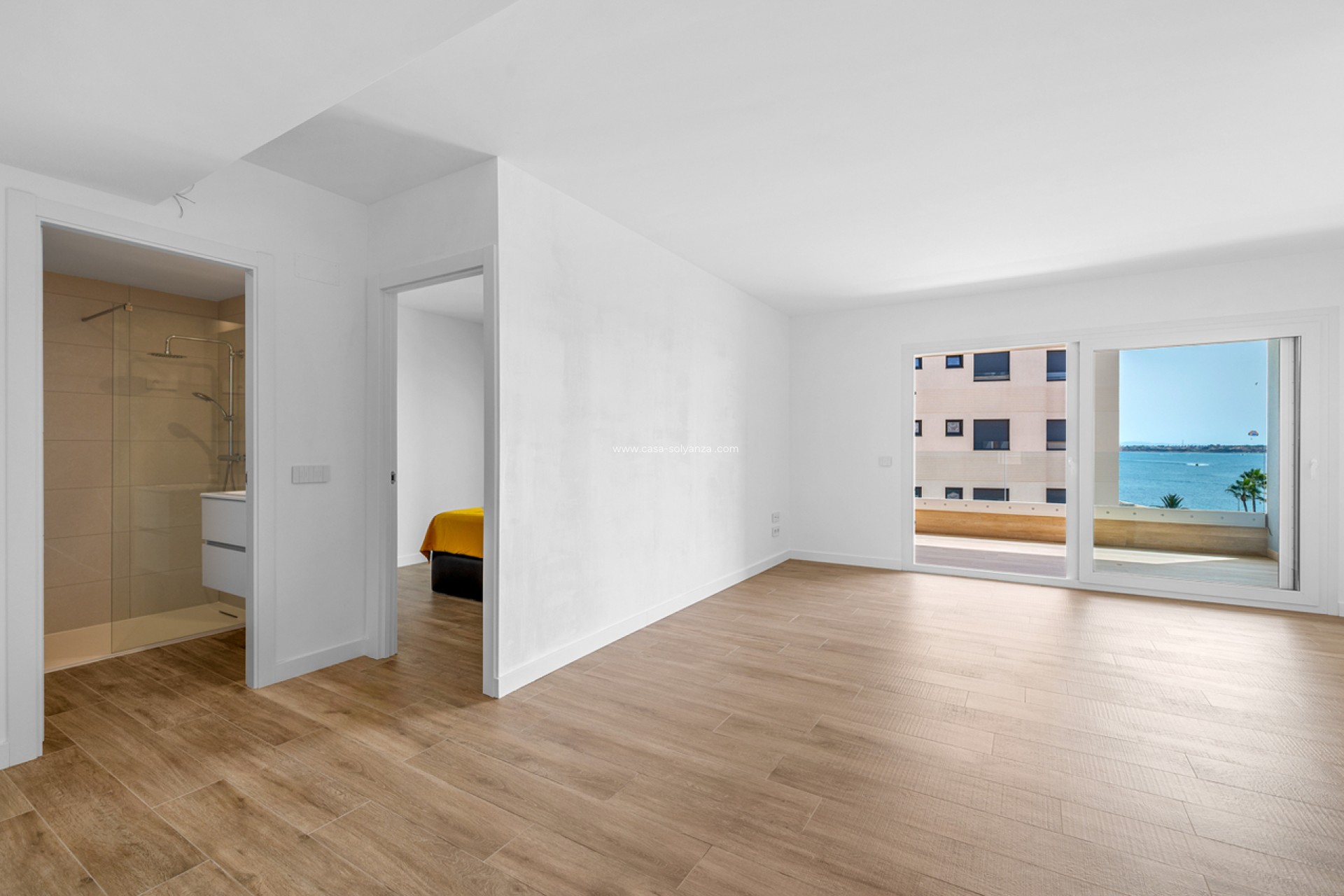 Resale - Apartment / flat - Punta Prima - Costa Blanca