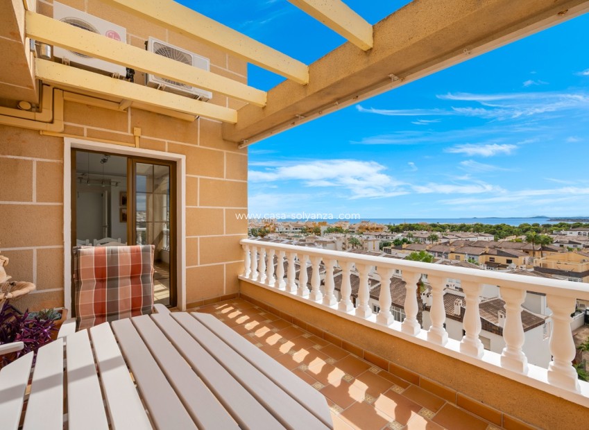 Resale - Apartment / flat - Punta Prima - Costa Blanca
