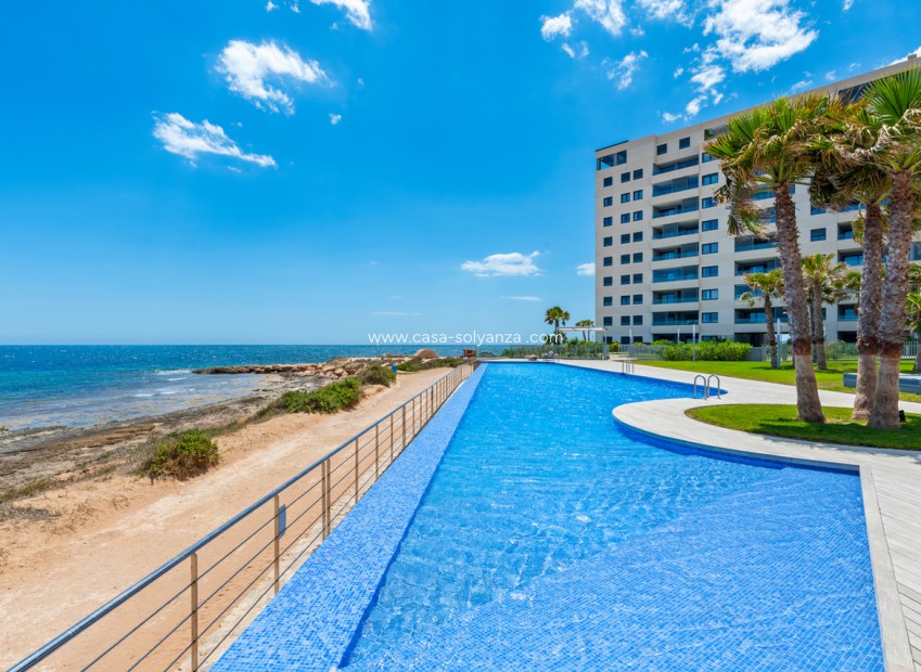 Resale - Apartment / flat - Punta Prima - Costa Blanca