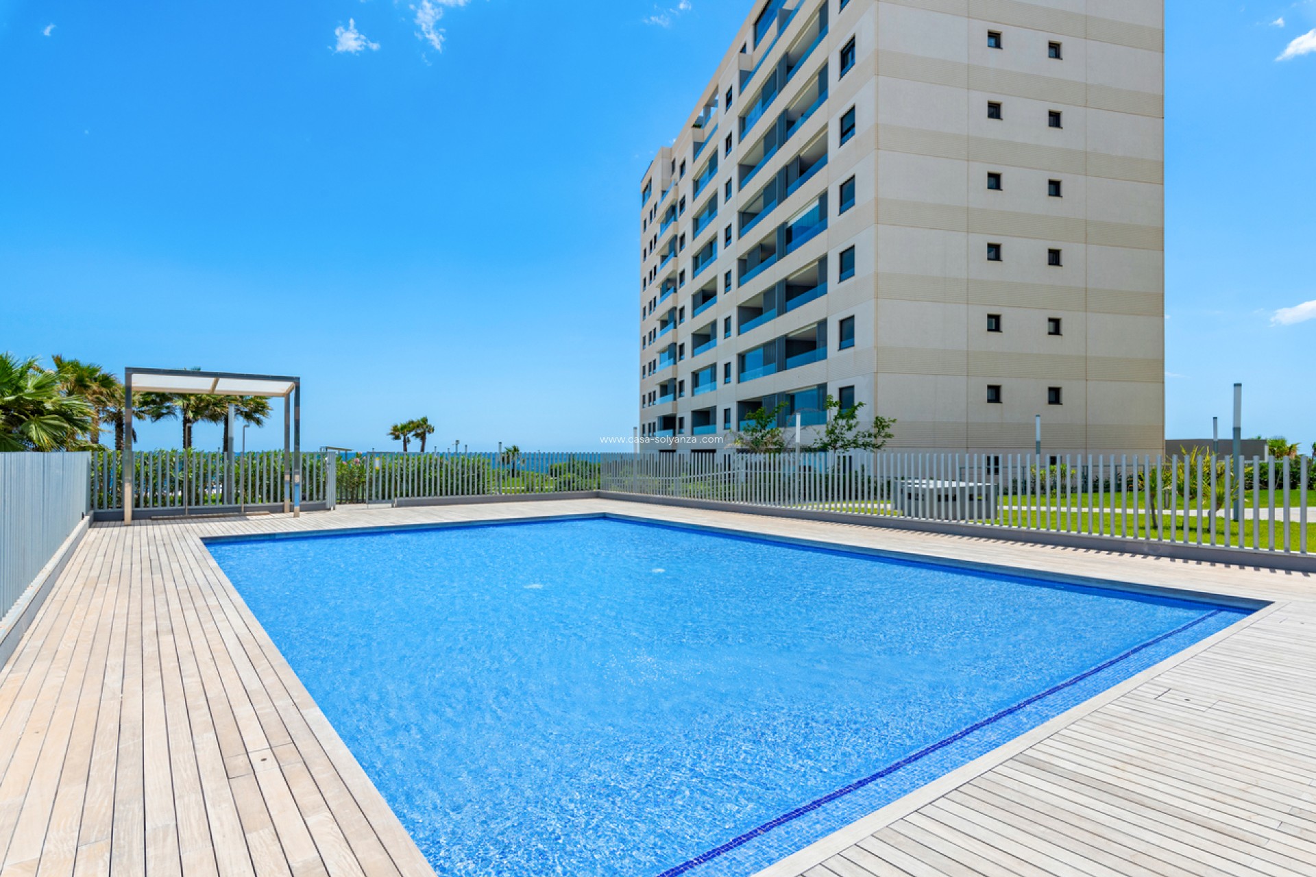 Resale - Apartment / flat - Punta Prima - Costa Blanca