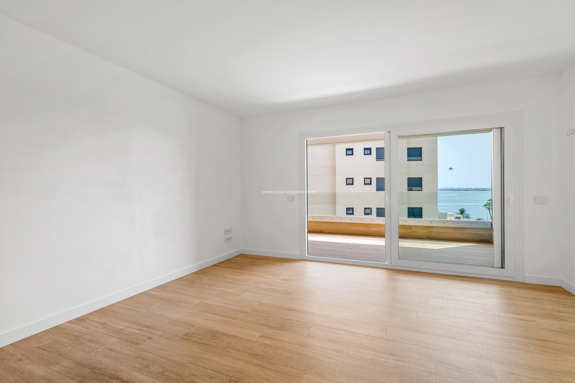 Resale - Apartment / flat - Punta Prima - Costa Blanca