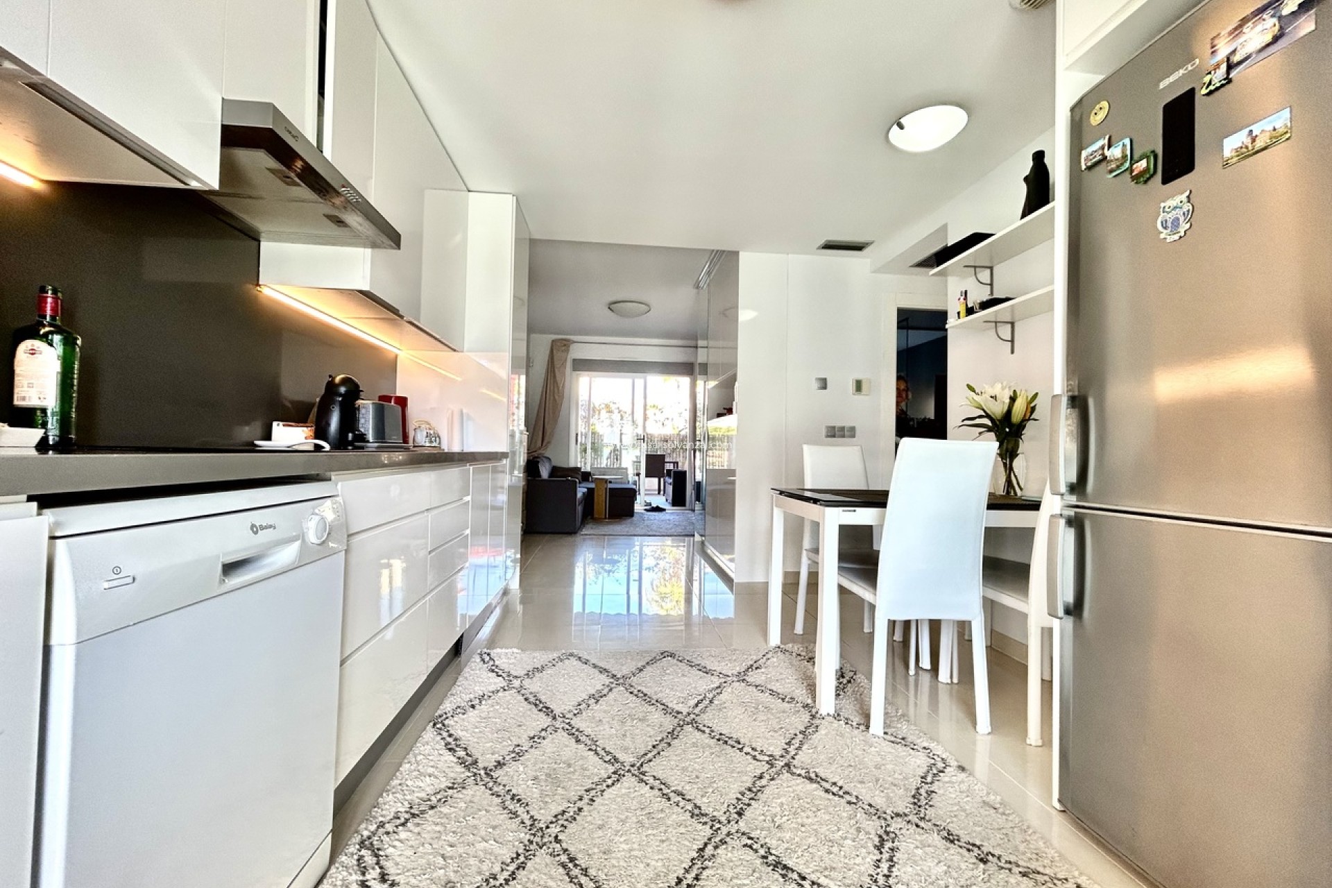 Resale - Apartment / flat - Punta Prima - Costa Blanca