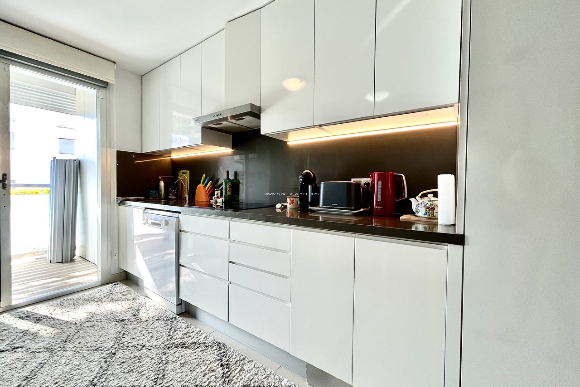 Resale - Apartment / flat - Punta Prima - Costa Blanca