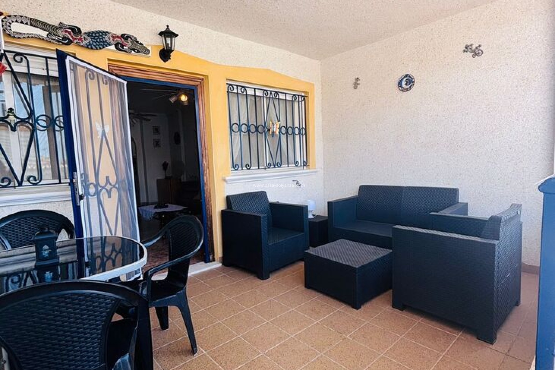 Resale - Apartment / flat - Punta Prima - Costa Blanca