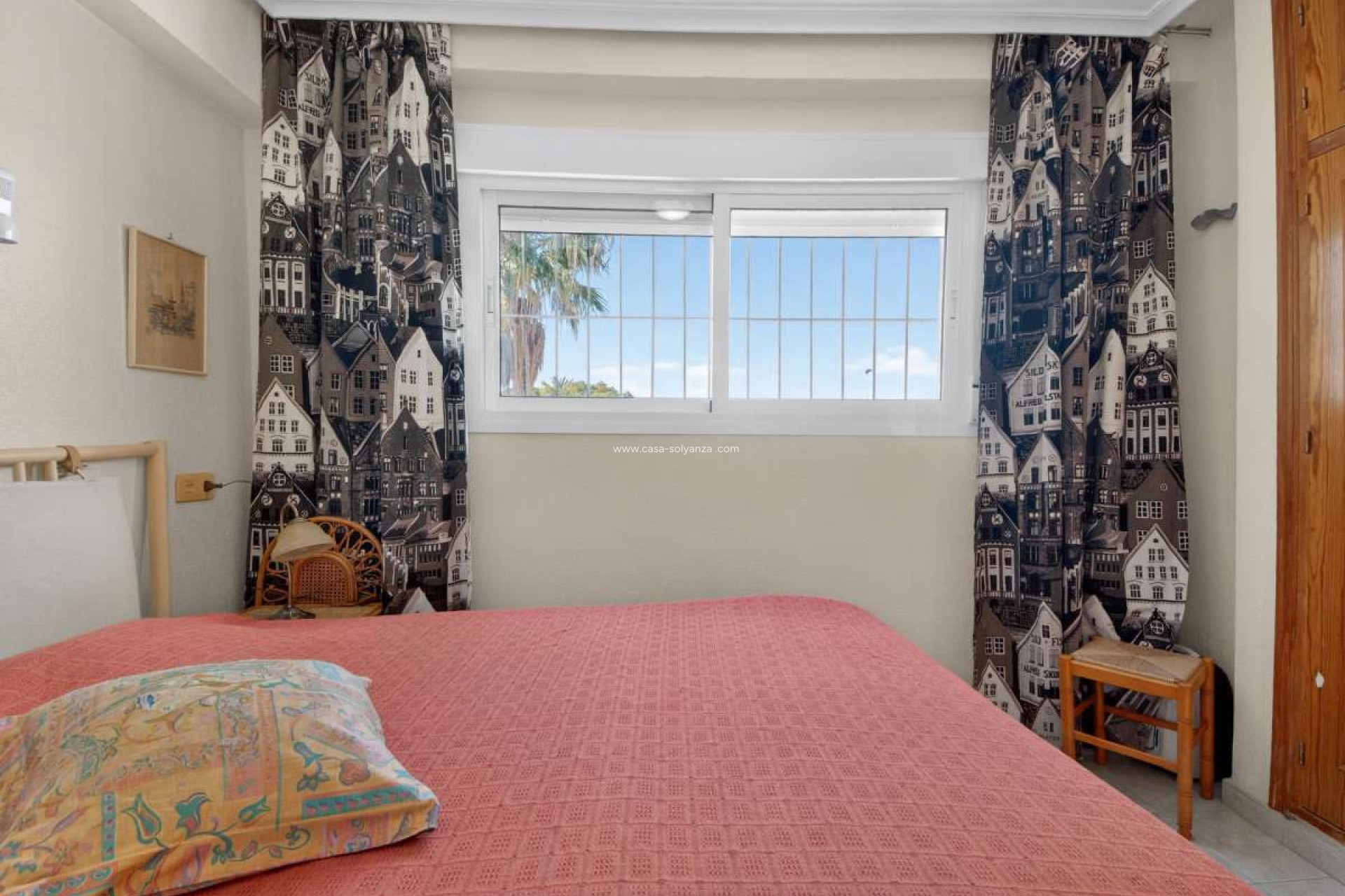 Resale - Apartment / flat - Punta Prima - Costa Blanca