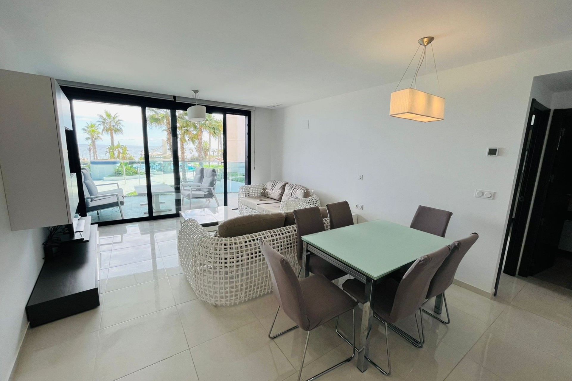 Resale - Apartment / flat - Punta Prima - Costa Blanca