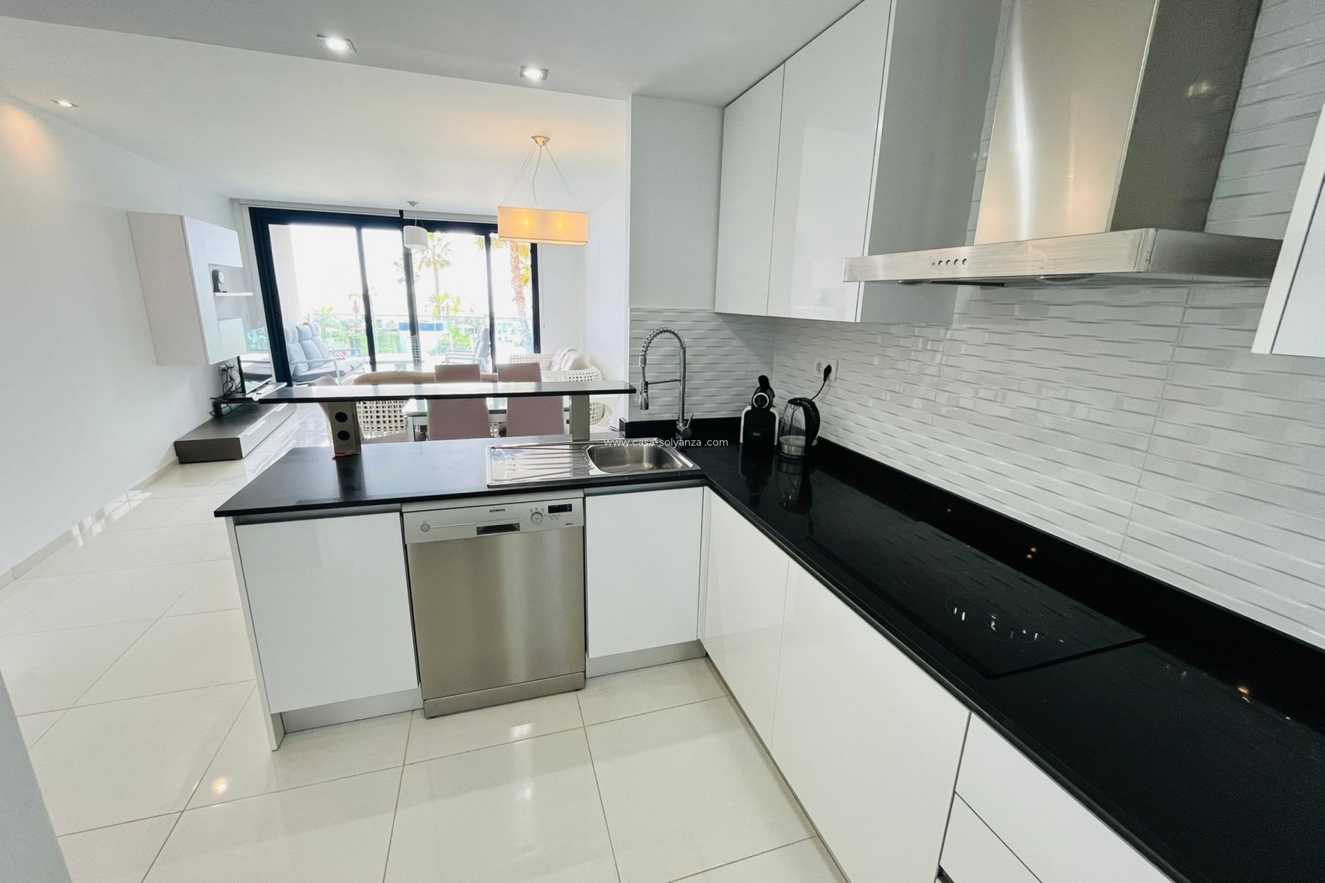 Resale - Apartment / flat - Punta Prima - Costa Blanca