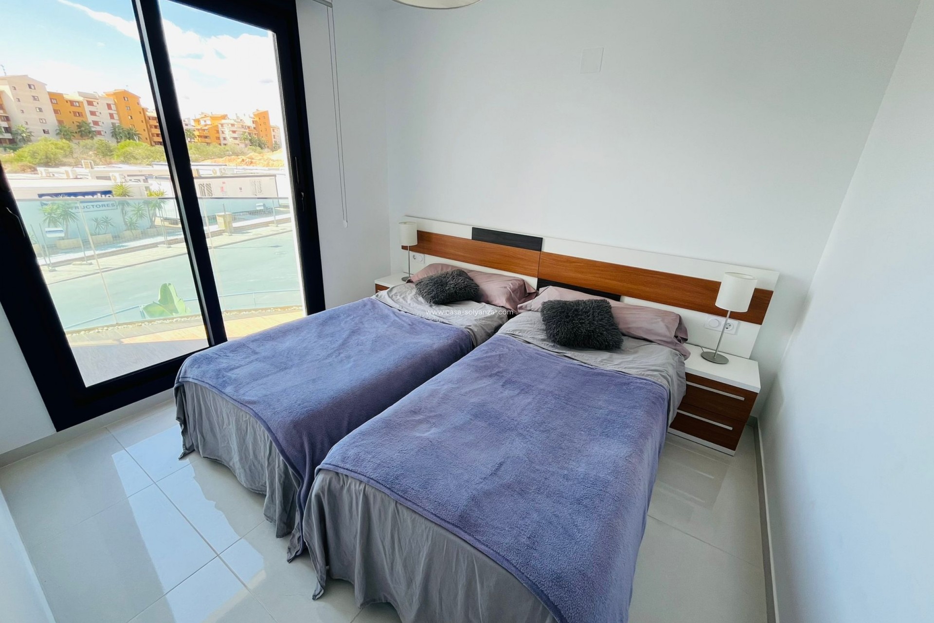 Resale - Apartment / flat - Punta Prima - Costa Blanca