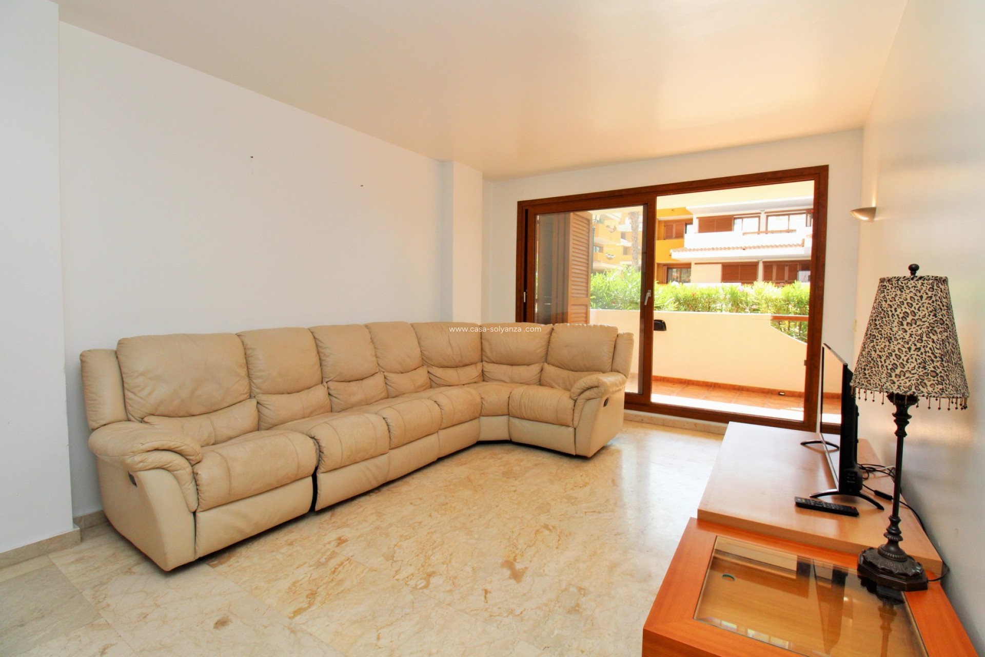 Resale - Apartment / flat - Punta Prima
