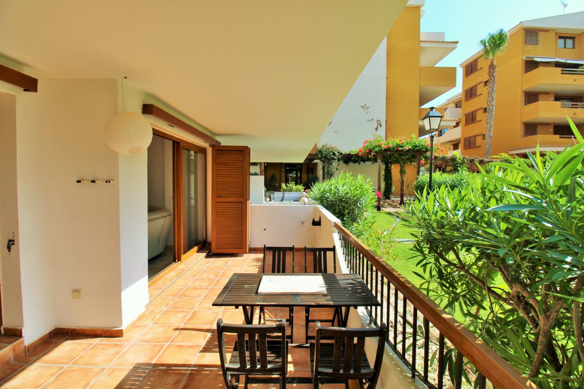 Resale - Apartment / flat - Punta Prima