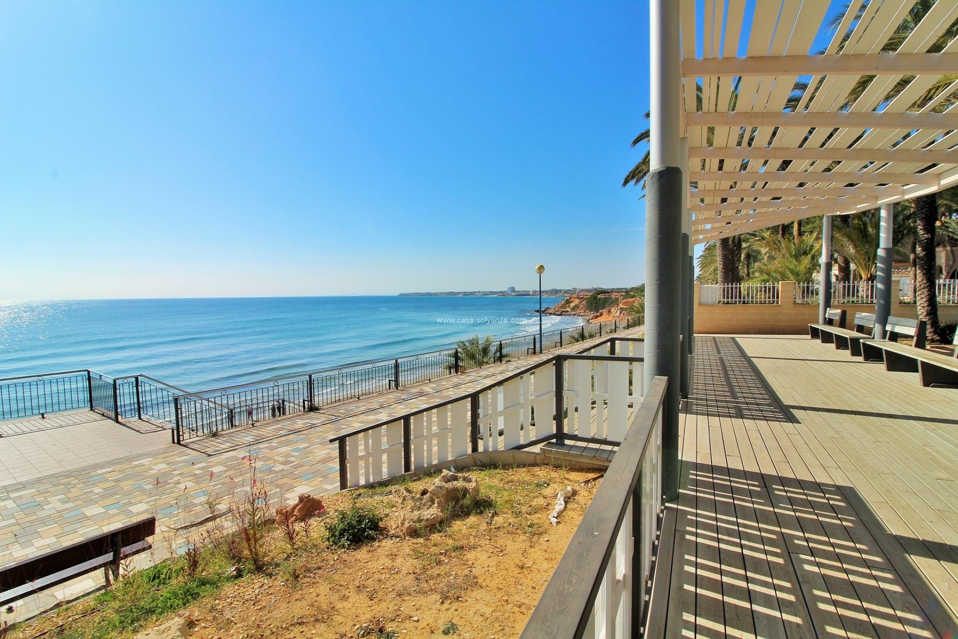 Resale - Apartment / flat - Punta Prima