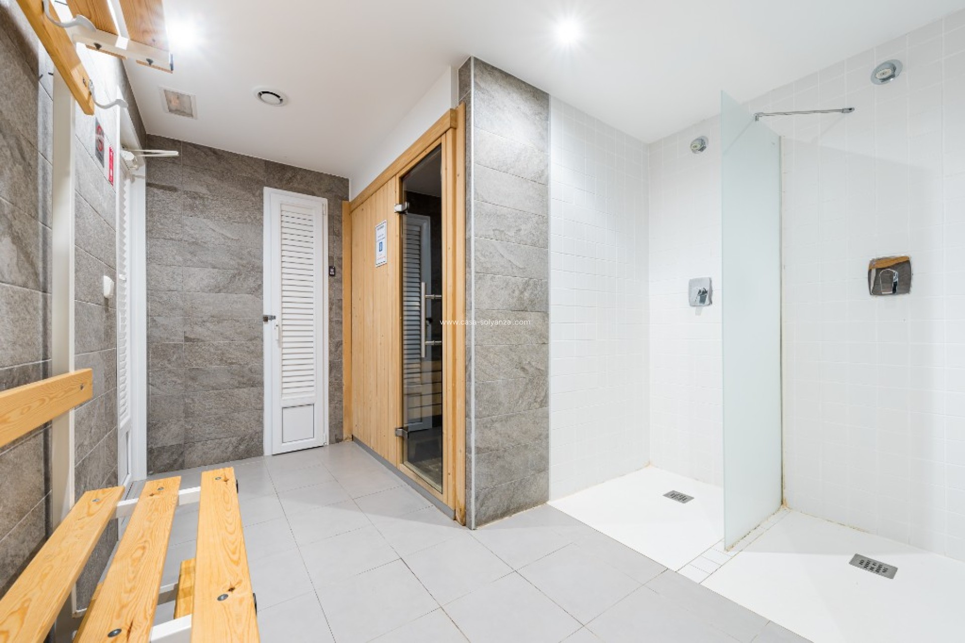 Resale - Apartment / flat - Punta Prima