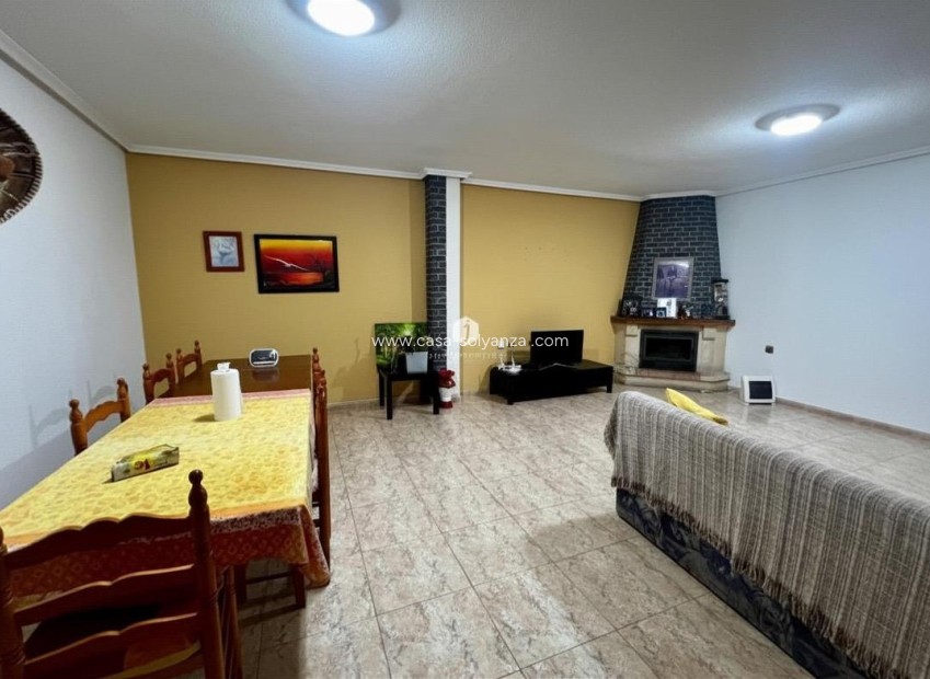 Resale - Apartment / flat - Rojales