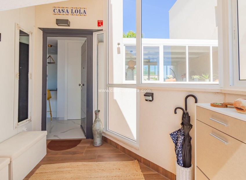 Resale - Apartment / flat - San Miguel de Salinas - Bellavista