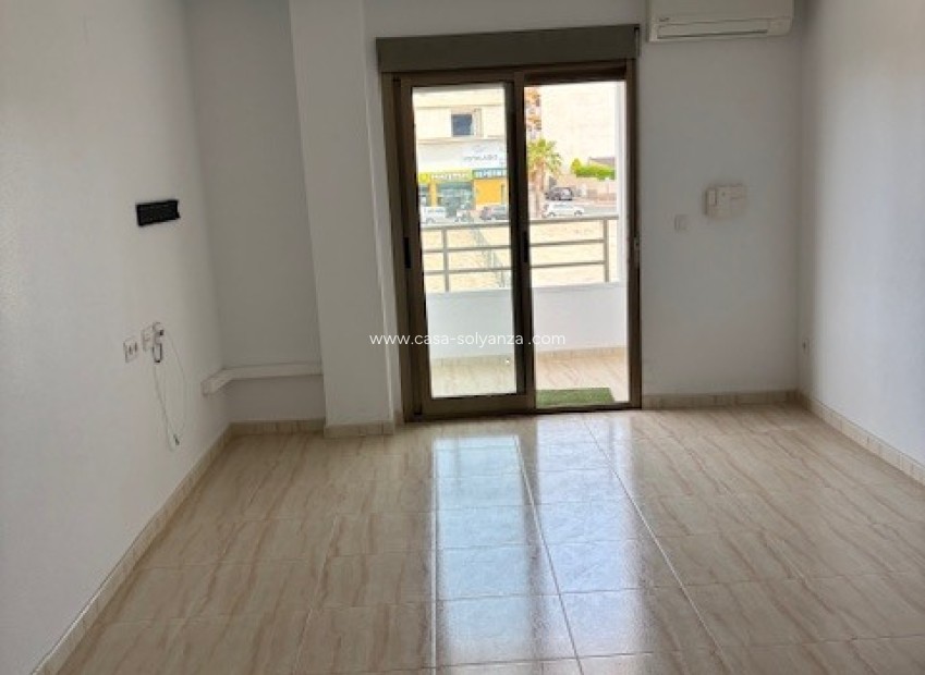 Resale - Apartment / flat - San Miguel de Salinas - Costa Blanca