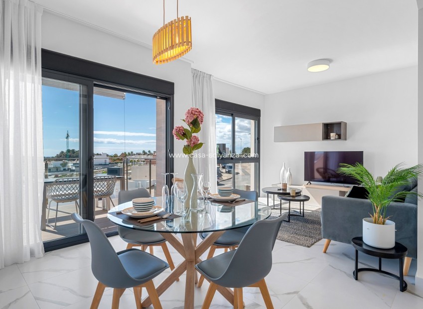 Resale - Apartment / flat - San Miguel de Salinas - Inland