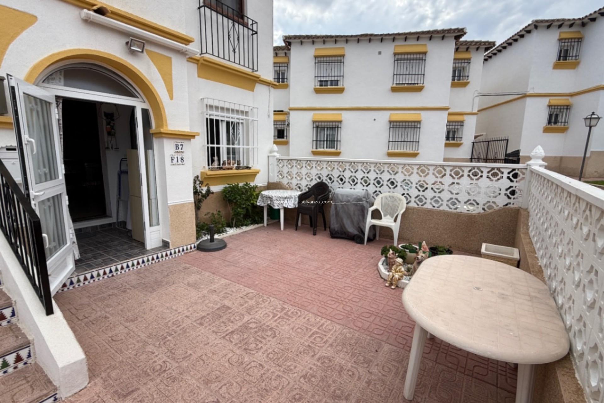 Resale - Apartment / flat - San Miguel de Salinas - Inland