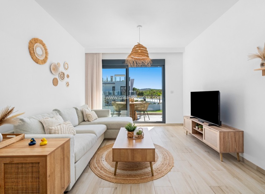 Resale - Apartment / flat - San Miguel de Salinas - Inland