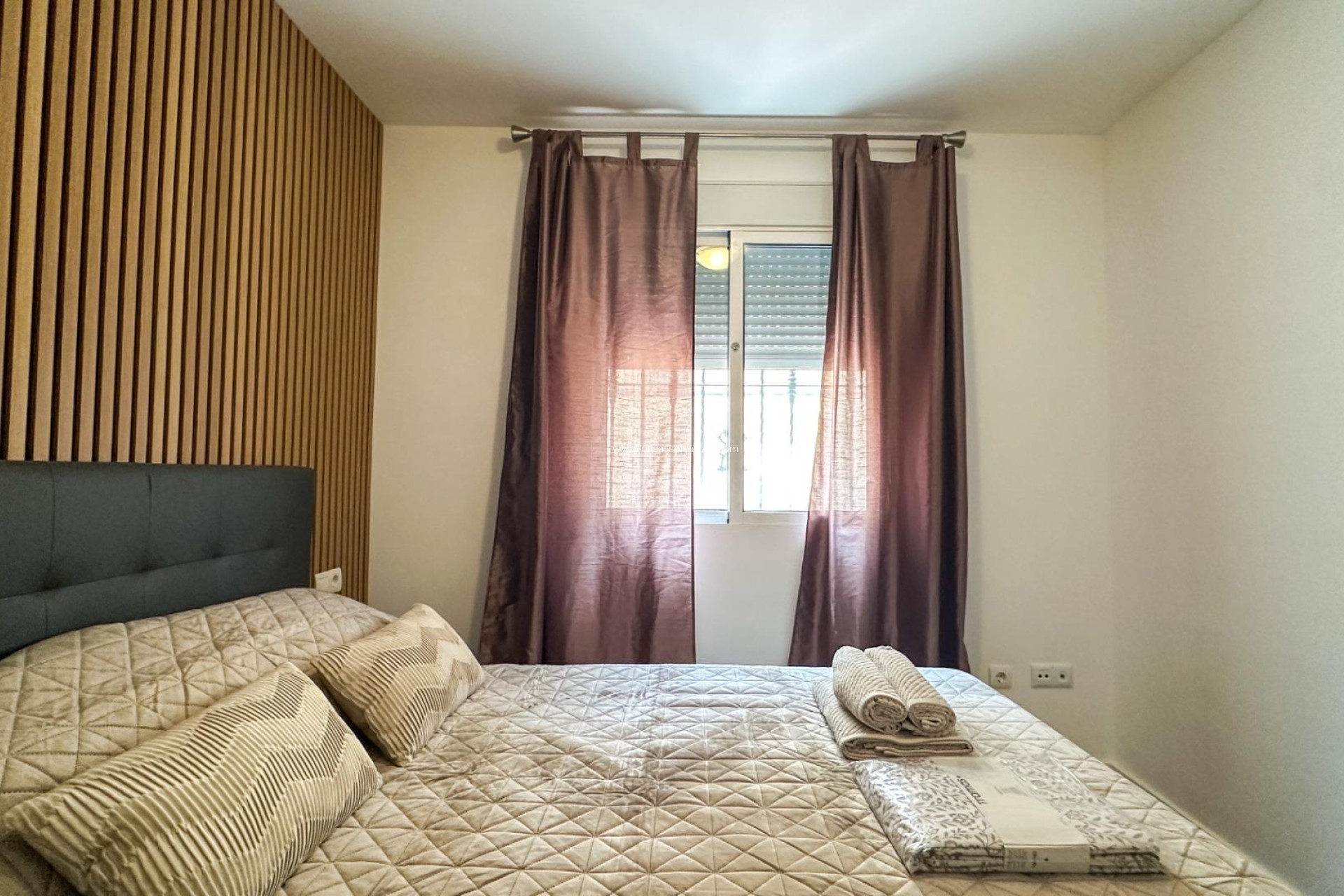 Resale - Apartment / flat - San Miguel de Salinas - Las Filipinas