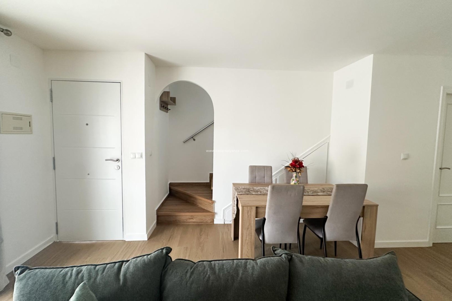 Resale - Apartment / flat - San Miguel de Salinas - Las Filipinas