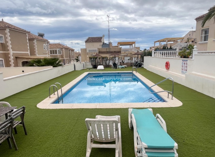 Resale - Apartment / flat - San Miguel de Salinas - Las Filipinas