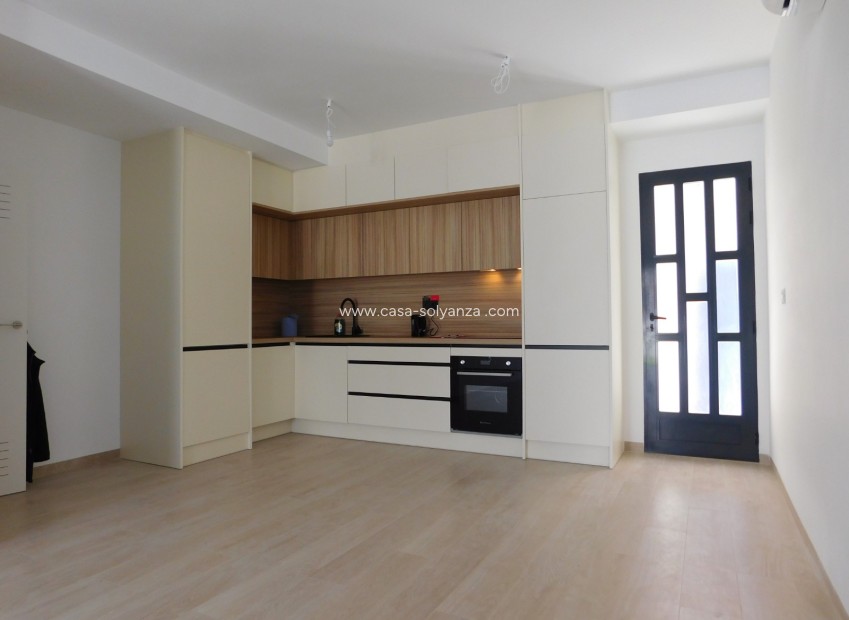 Resale - Apartment / flat - San Miguel de Salinas - San Miguel Salinas