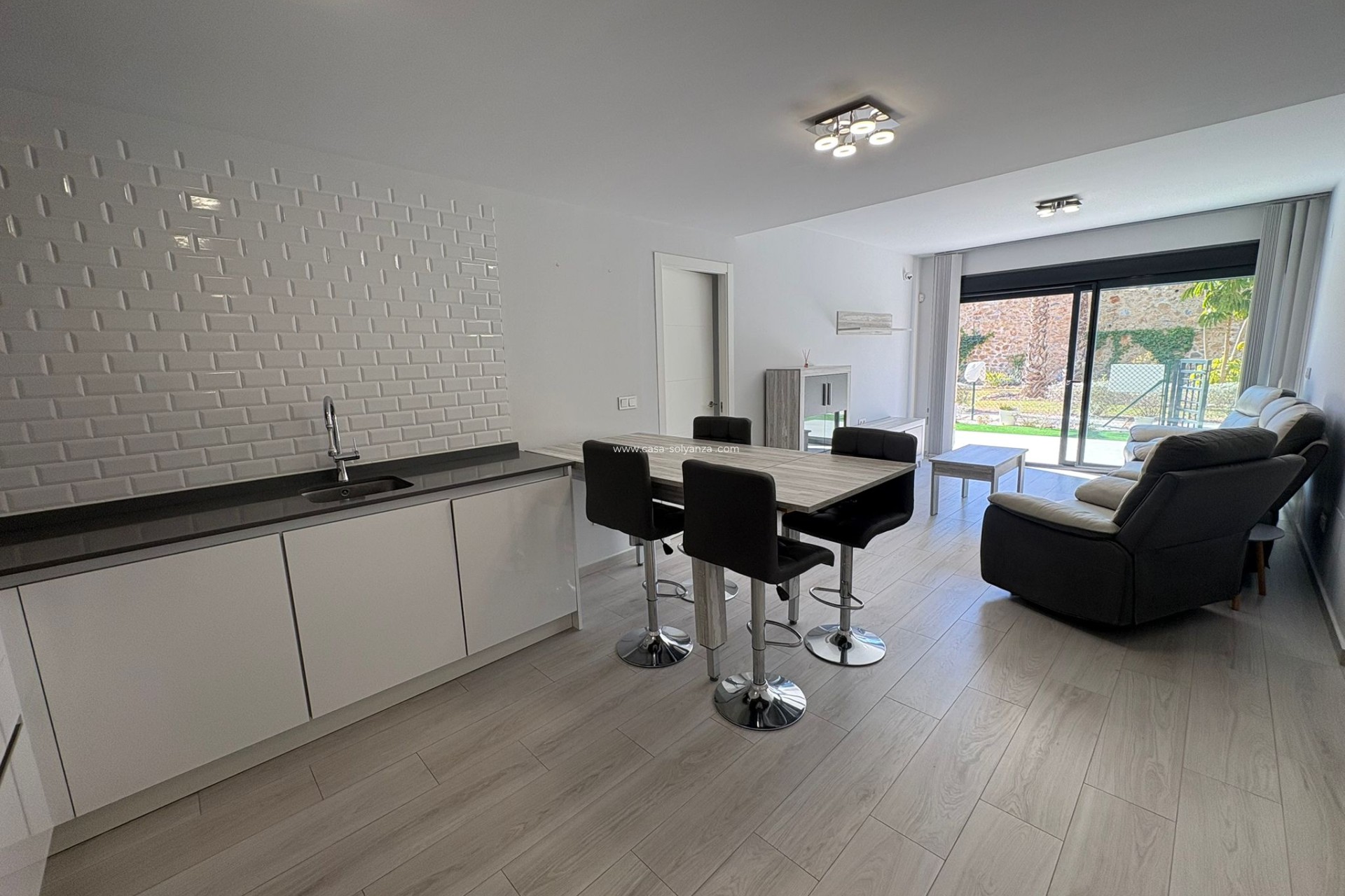 Resale - Apartment / flat - San Miguel de Salinas - Villamartín