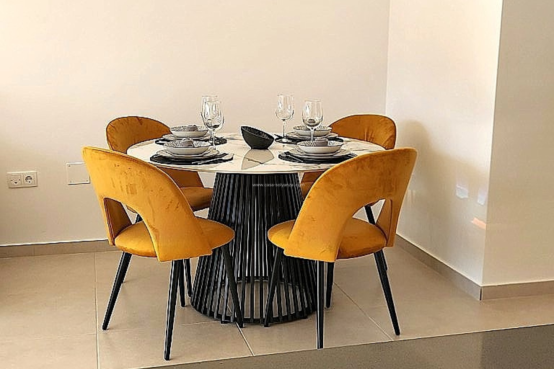 Resale - Apartment / flat - San Miguel de Salinas