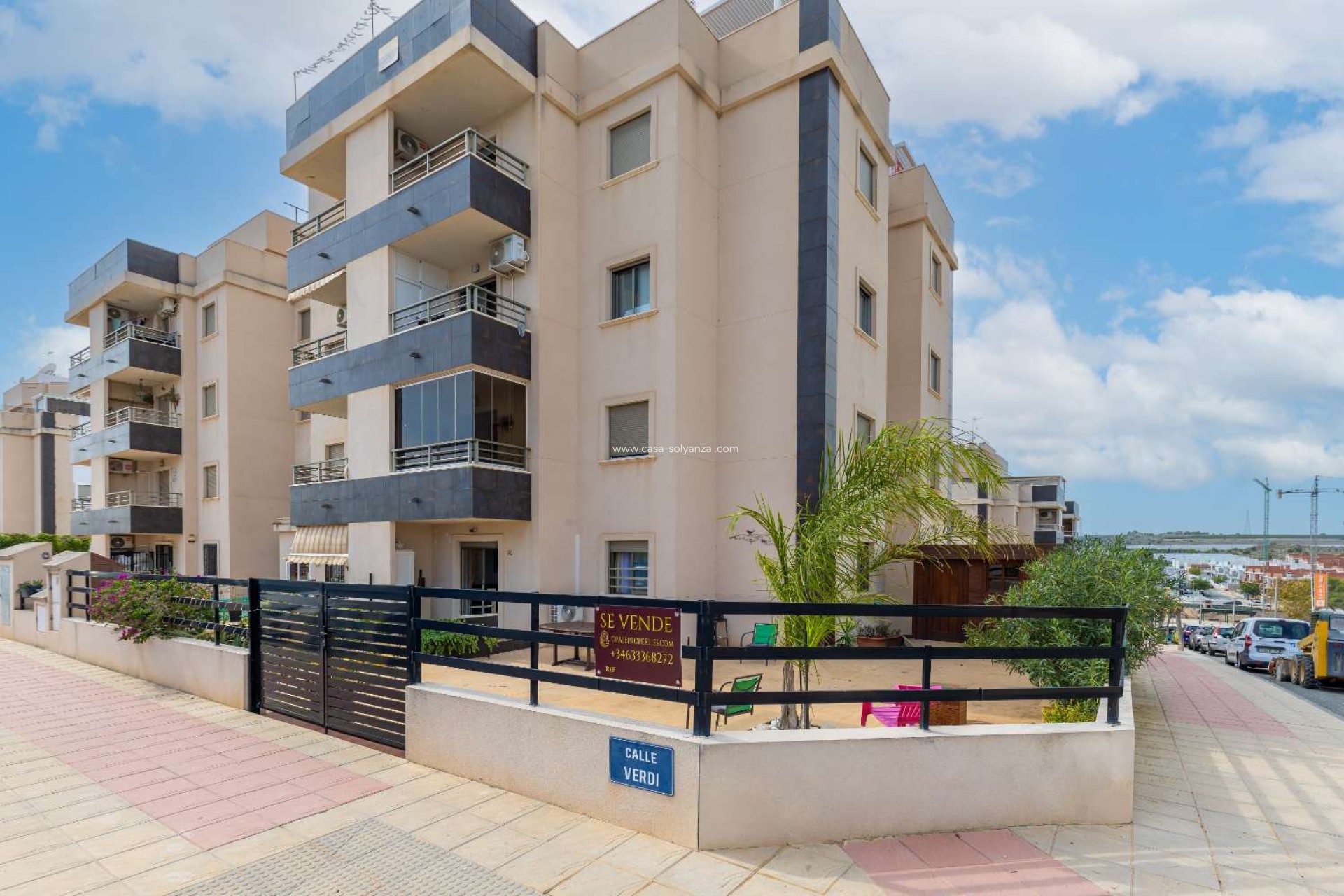 Resale - Apartment / flat - San Miguel de Salinas
